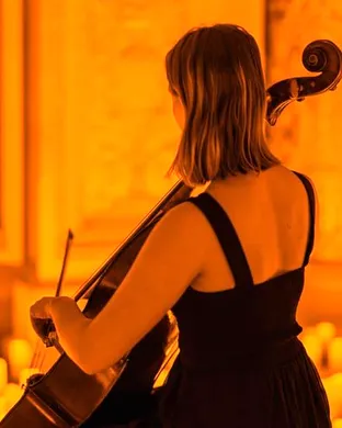 Live concert by Candlelight: A Haunted Evening of Halloween Classics