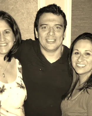 Carlos Mencia Dania