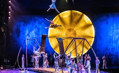 Cirque du Soleil - Luzia