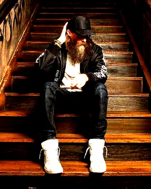 Crowder
