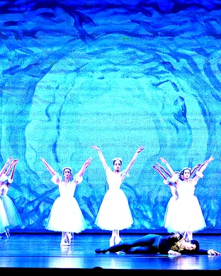 Cuban Classical Ballet of Miami: Le Corsaire Suite