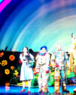 The Wizard of Oz theatre performance